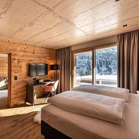 Skilodge Oberlech-3